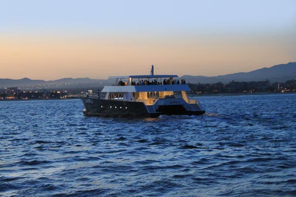 100' Party at sea