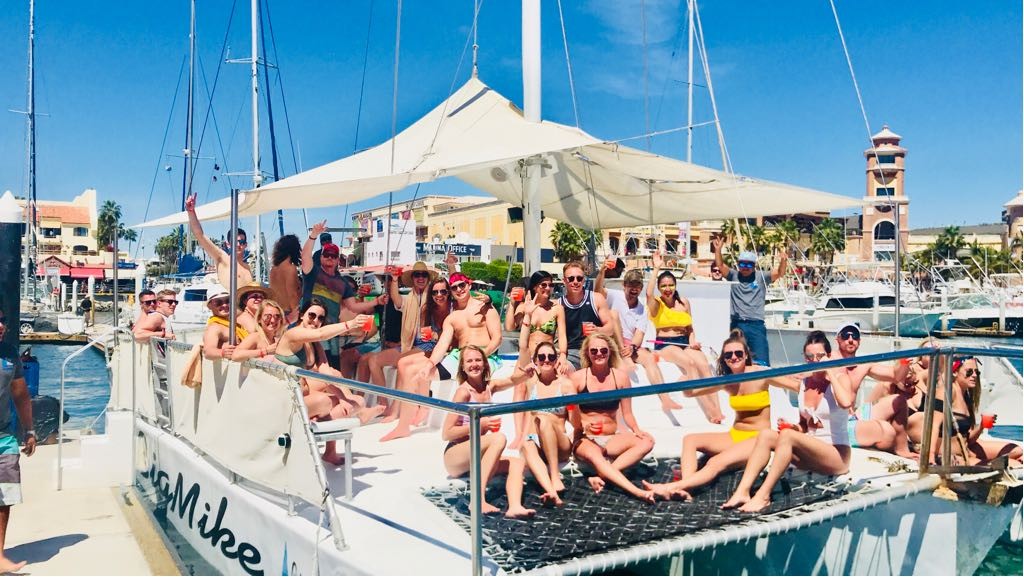 42' Trimaran sailing