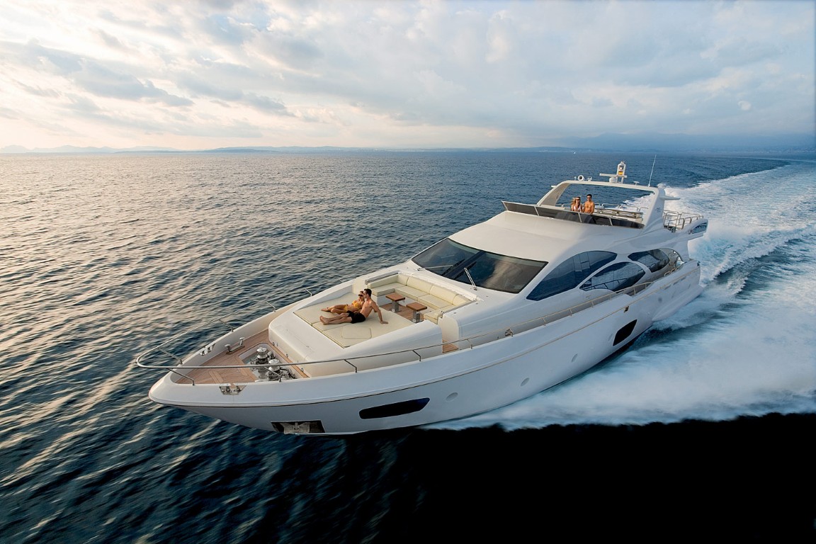 100' Azimut Leonardo Superyacht