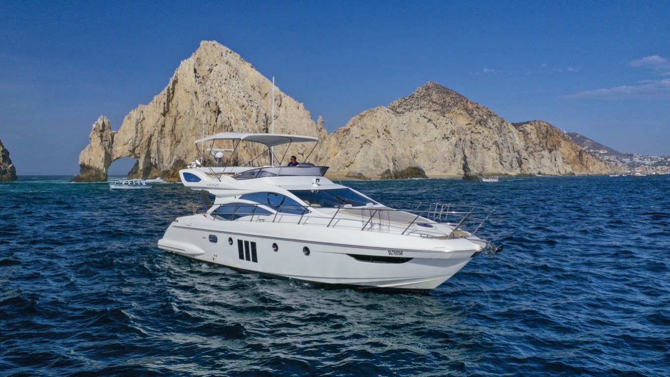 50' Azimut Italian Yacht - Cabo charter