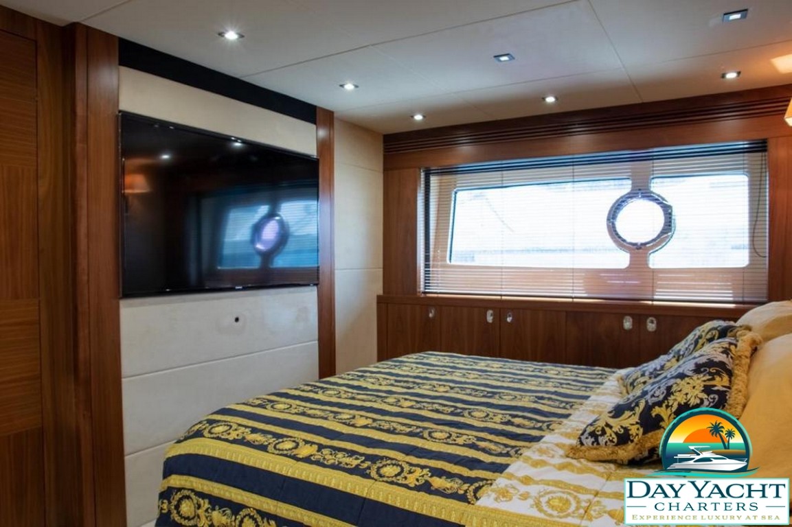 80ft Sunseeker aerial